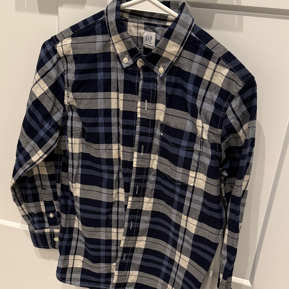 GAP Navy and Cream Plaid Button-Up Shirt